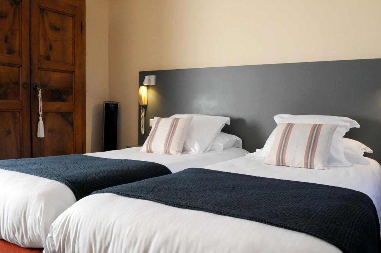 Logis Hotel Du Chene Итчасу Екстериор снимка
