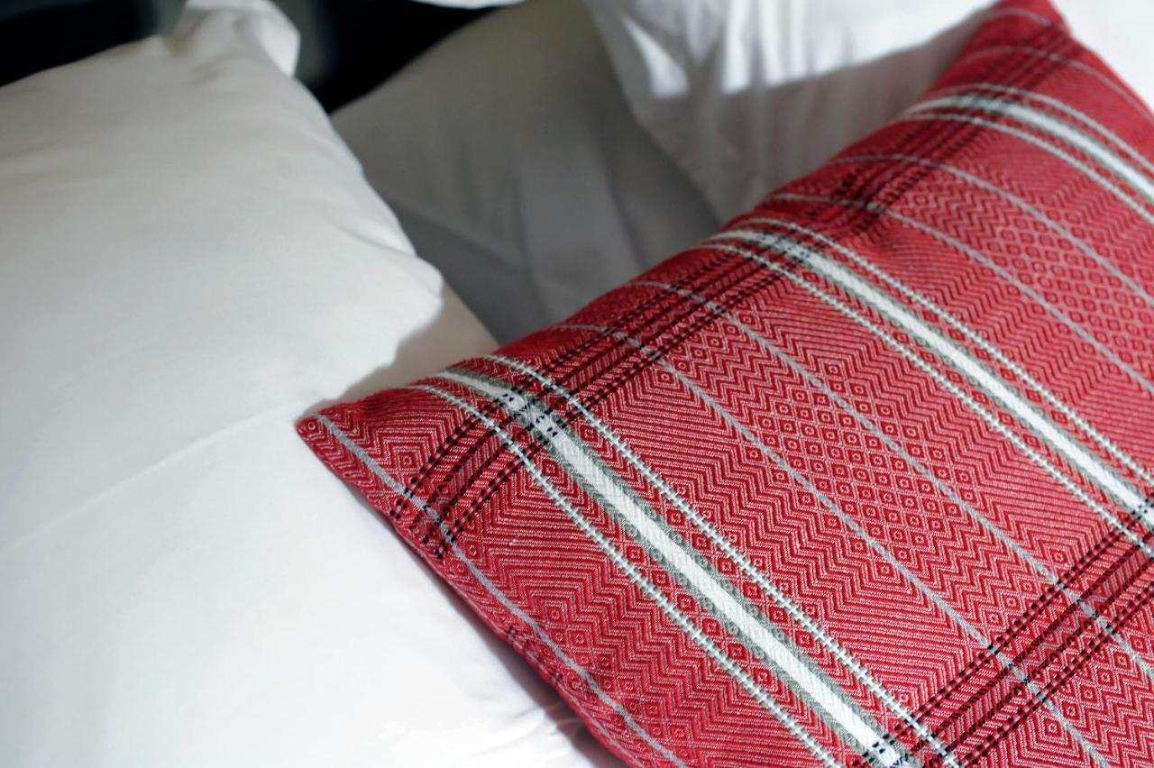 Logis Hotel Du Chene Итчасу Екстериор снимка