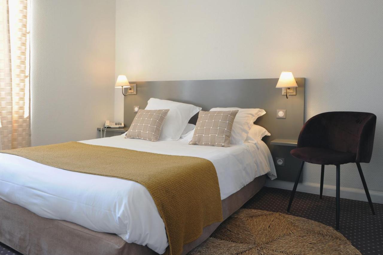 Logis Hotel Du Chene Итчасу Екстериор снимка