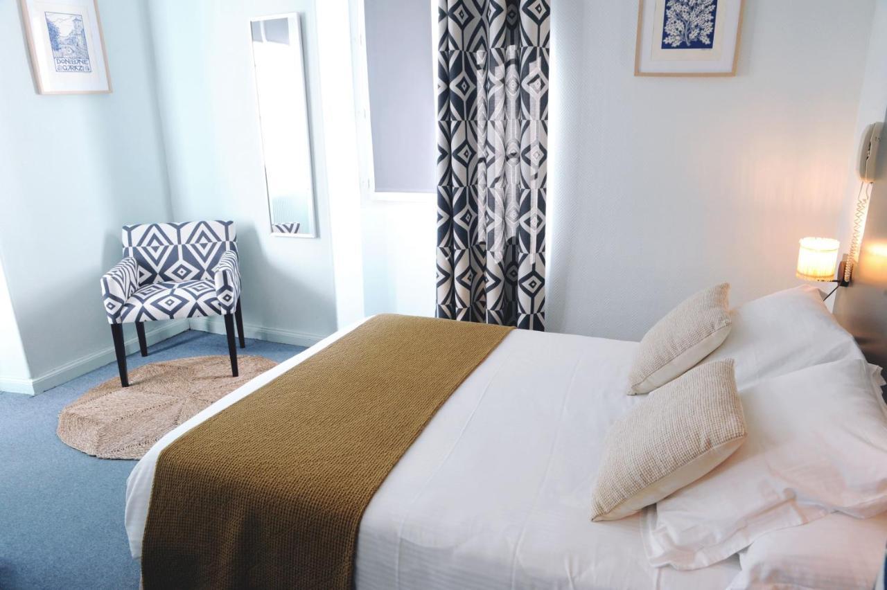 Logis Hotel Du Chene Итчасу Екстериор снимка